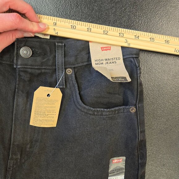 Levis Womens Grunge Emo High-Waisted Ribcage Ripped Mom Jeans Washed Black Size - Picture 5 of 11